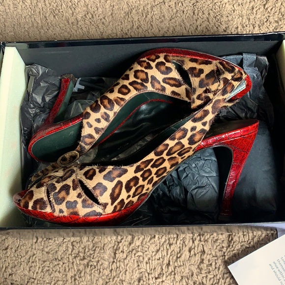 Donald J Pliner Zilla 106 Pumps Faux Fur - Picture 5 of 12